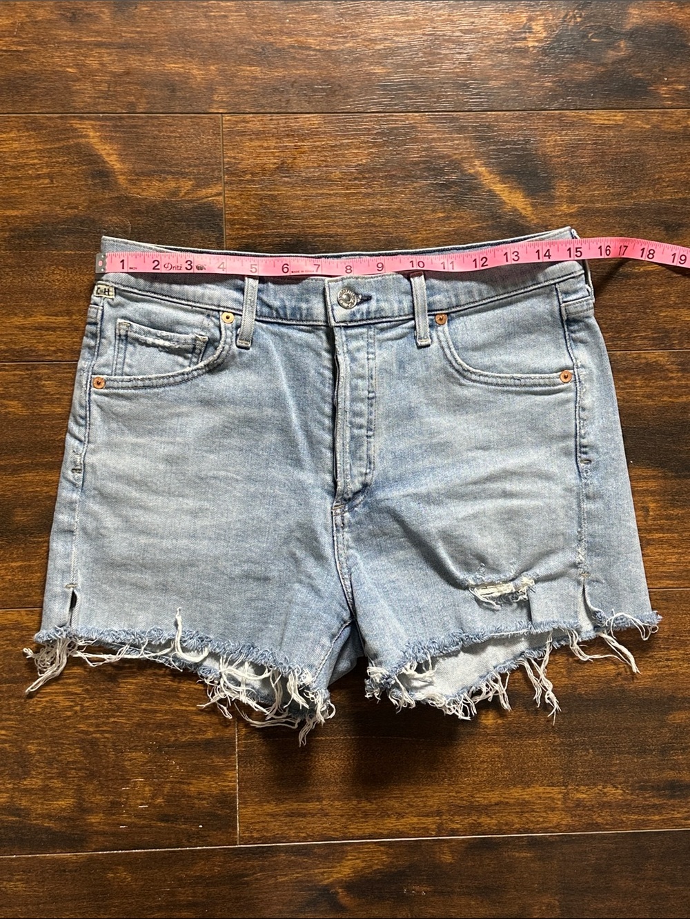👖 Citizens of Humanity Marlowe Seltzer Premium Vintage Shorts Sz 27 ✨ - Picture 9 of 12